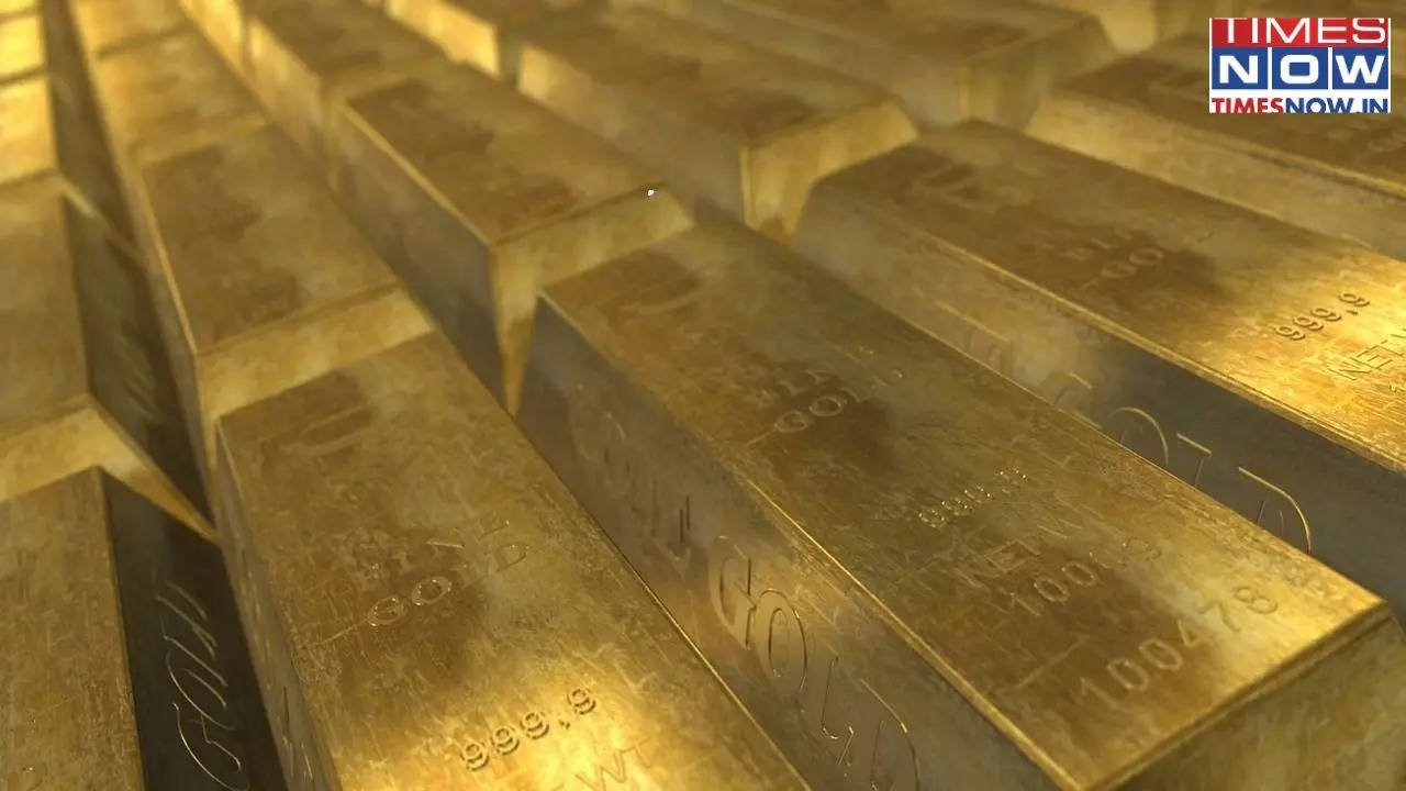 The centre will be discontinuing the Sovereign Gold Bond scheme due to the high cost of borrowing for the government. The centre will be discontinuing the Sovereign Gold Bond scheme due to the high cost of borrowing for the government.