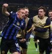 Davide Frattesi celebra su gol ante el Barcelona en las semifinales de la Champions.