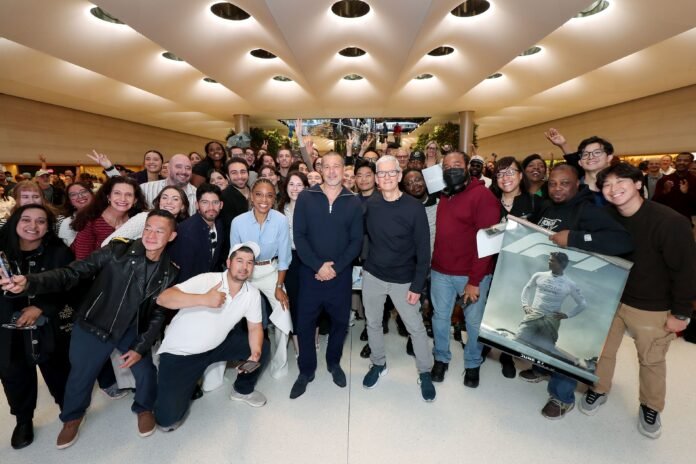 Apple CEO and Brad Pitt Promote 'F1 The Movie' at