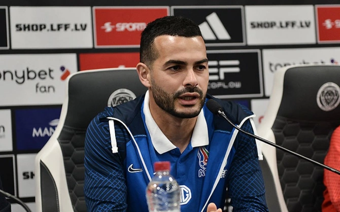 1749330004_Emin-Mahmudov-There-are-footballers-in-the-Azerbaijan-national-team.webp.webp