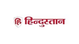 एलुमिनाई मीट में एक-दूसरे से मिलकर भावुक हुए छात्र एलुमिनाई मीट में एक-दूसरे से मिलकर भावुक हुए छात्र
