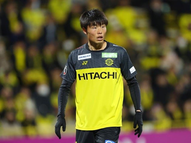 Yuki Kakita of Kashiwa Reysol on February 26, 2025