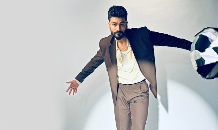 Sunny-Kaushal-Drops-Mid-Air-Freeverse-Punjabi-Rap-Song.jpg