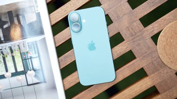 Foxconn to Start Making iPhone Casings in India