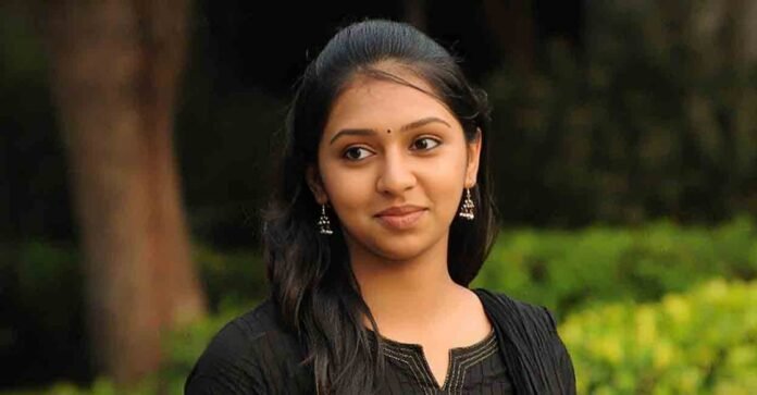 lakshmi-menon-case.jpg