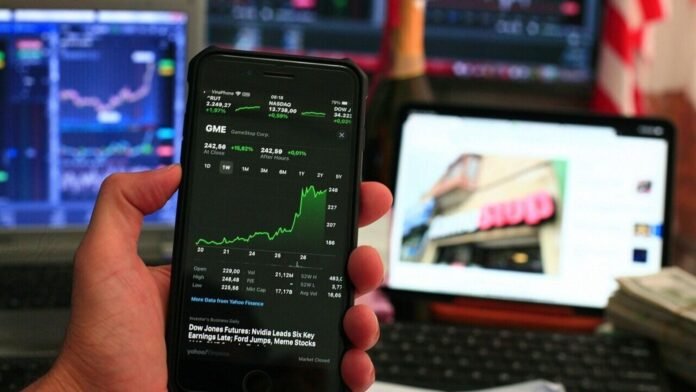 stock_1756285474995_1756285475207.jpg