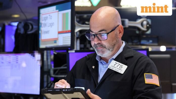 US-NEW-YORK-STOCK-EXCHANGE-OPENS-FRIDAY-MORNING-AF_1758289858275_1758289858437.jpg