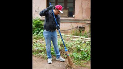 swachhata-hi-seva-campaign-launched-in-madurai-rly-division.jpg