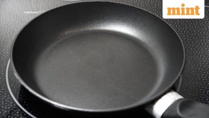 teflon_1758703297391_1758703297561.jpg
