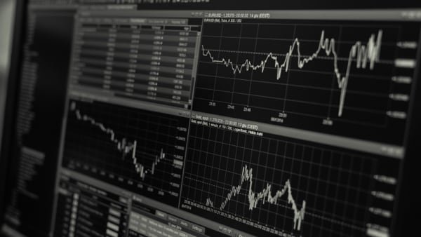 1759612259_Market_-_stocks_1545996587096.jpg