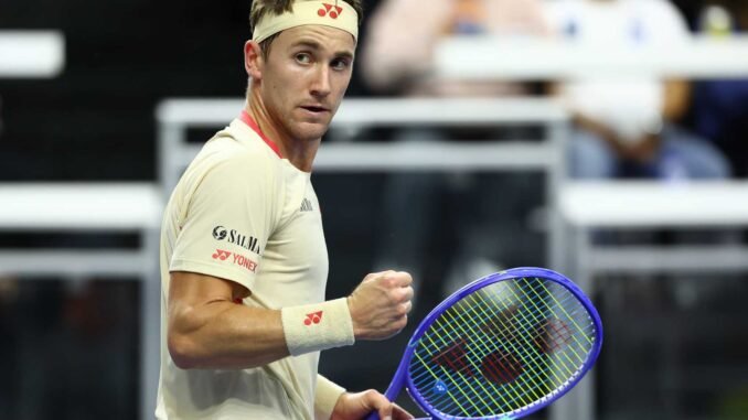 J.-Duckworth-vs.-C.-Ruud-7-678x381.jpg