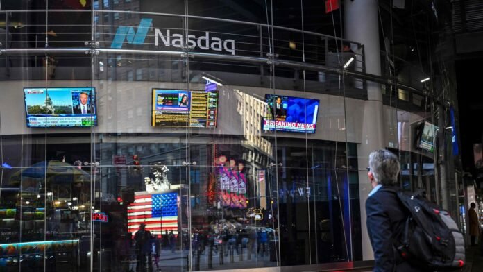US-ECONOMY-MARKET-STOCKS-28_1744223235893_1761815214131.jpg