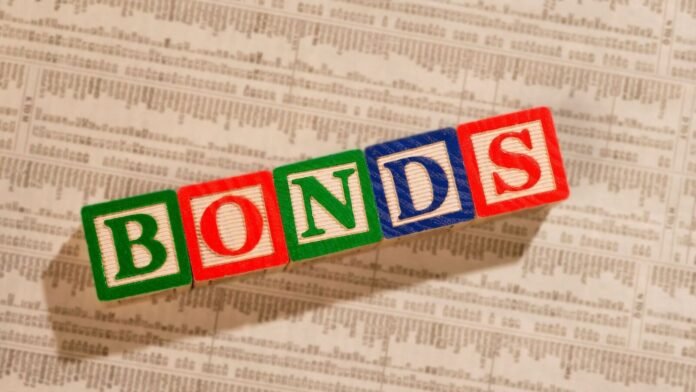 bonds_1761649024640_1761649028633_1761654335565.jpg