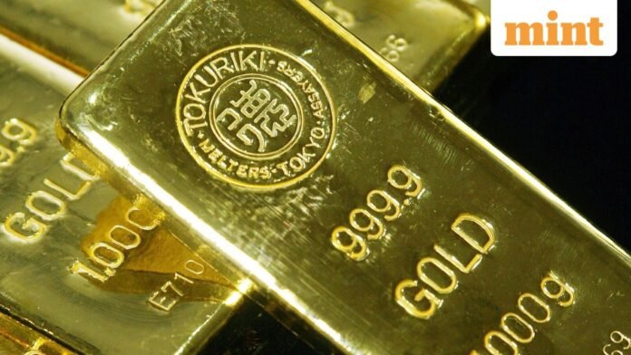2-0-103678046-Gold-3C-0_1681380045528_1762755101605.jpg