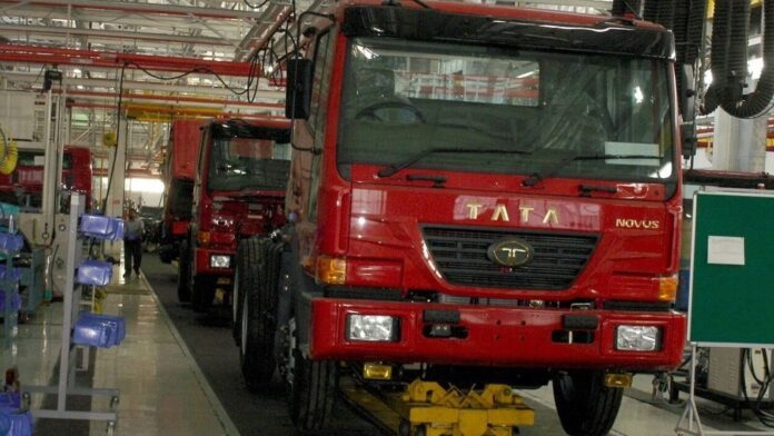 2-0-148528018-tata-trucks-4C-0_1681022416634_1761903176018.jpg