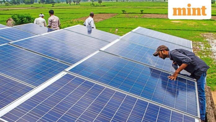 2-0-820224502-solar-panel3-0_1679559150979_1762771574239.jpg