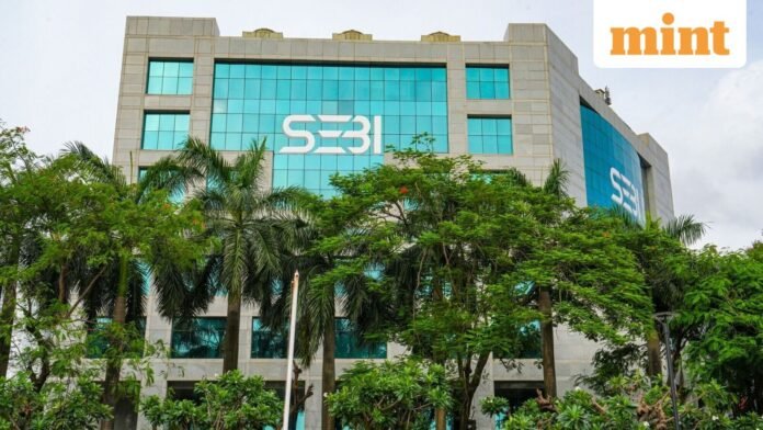 INDIA-SEBI-0_1764000332963_1764000362796_1764258912779.jpg