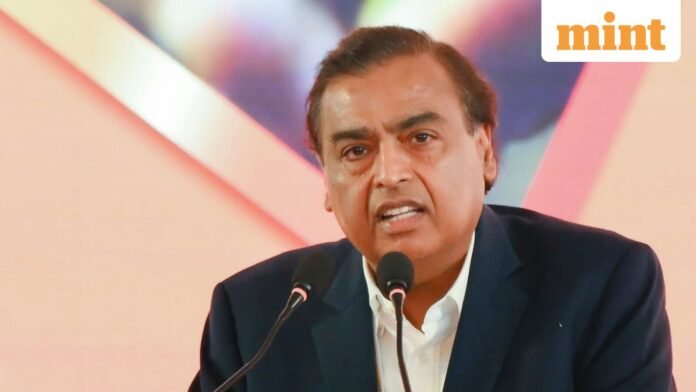 Mukesh_Ambani_Isha_Ambani_daughter_boss_in_office__1743928860593_1762406749314.jpg