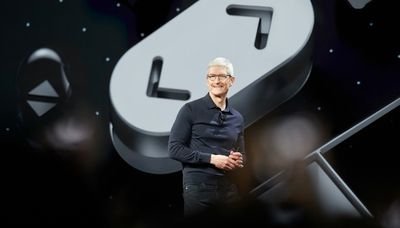 Tim-Cook-WWDC-2018.jpg