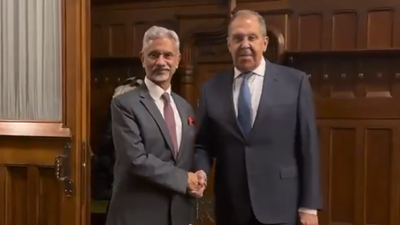 eam-jaishankar-with-russian-foreign-minister-sergey-lavrov.jpg